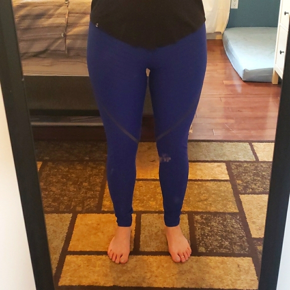 Adidas Alphaskin Legging. Sz M - Picture 2 of 3